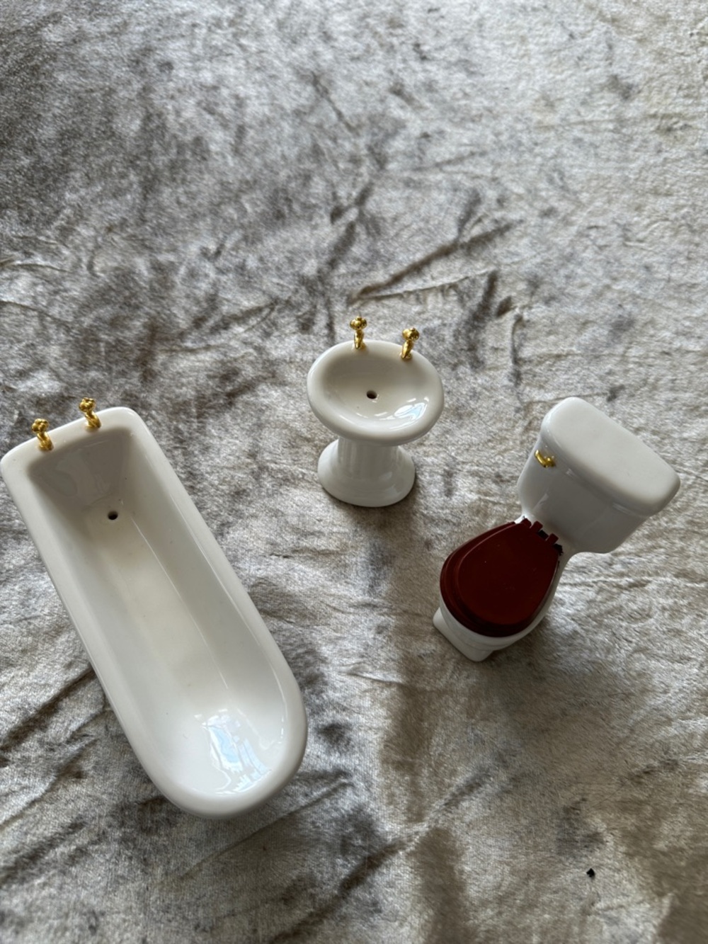 Dollhouse Bathroom Set - White Ceramic Bathtub, Sink & Toilet 1:12 scale